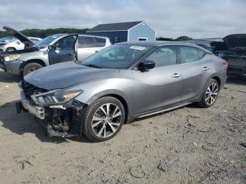  Salvage Nissan Maxima