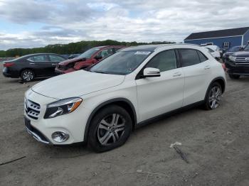 Salvage Mercedes-Benz GLA