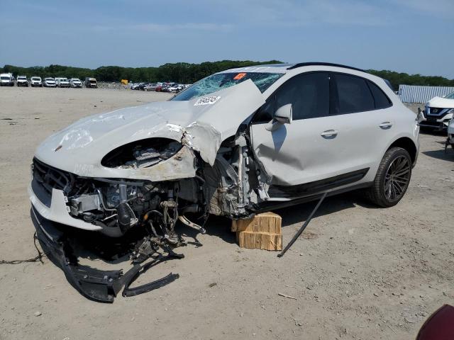 Salvage Porsche Macan Base