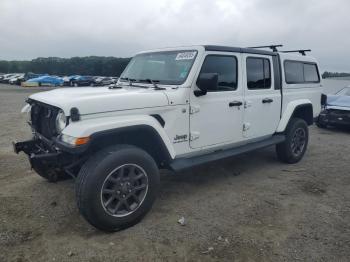  Salvage Jeep Gladiator