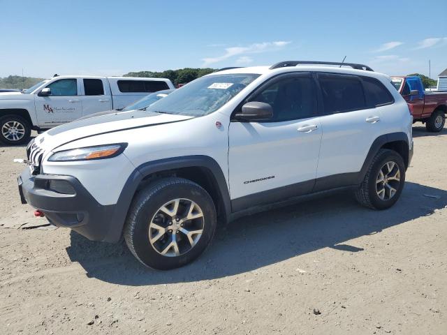  Salvage Jeep Cherokee