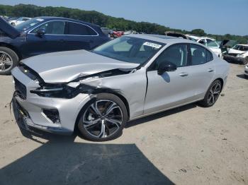  Salvage Volvo S60 Plus