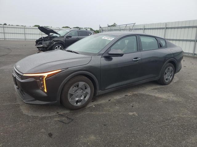  Salvage Kia K4 Lx