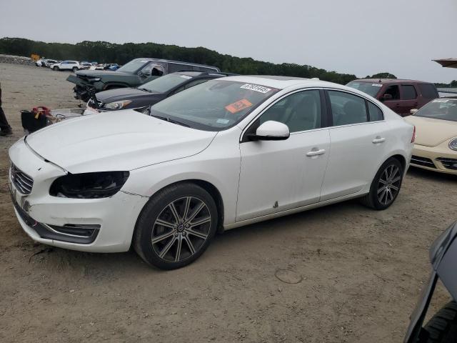  Salvage Volvo S60