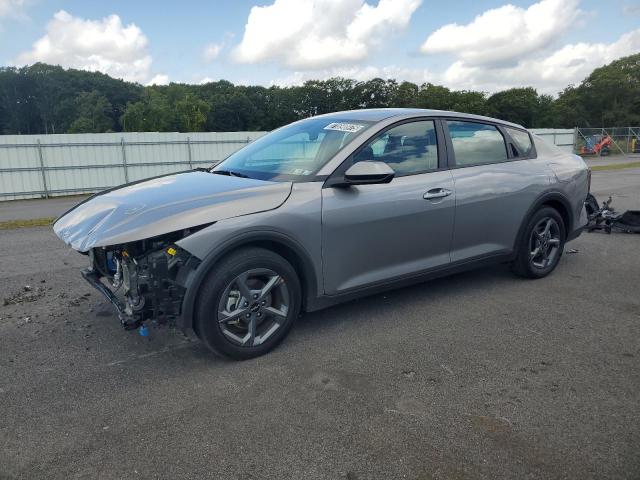  Salvage Kia K4 Lx