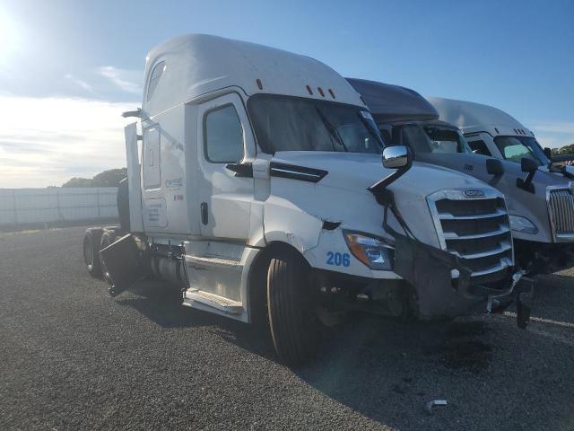  Salvage Freightliner Cascadia 126