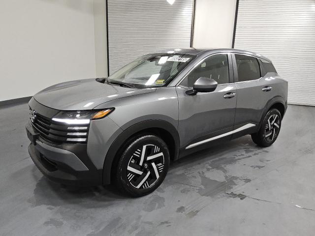  Salvage Nissan Kicks