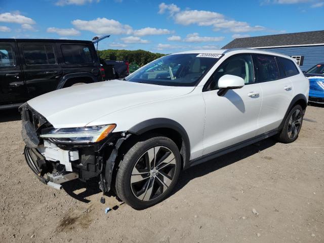  Salvage Volvo V60