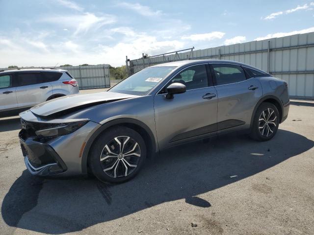  Salvage Toyota Crown Xle
