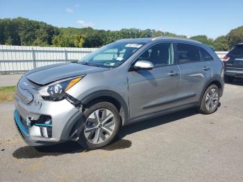  Salvage Kia Niro