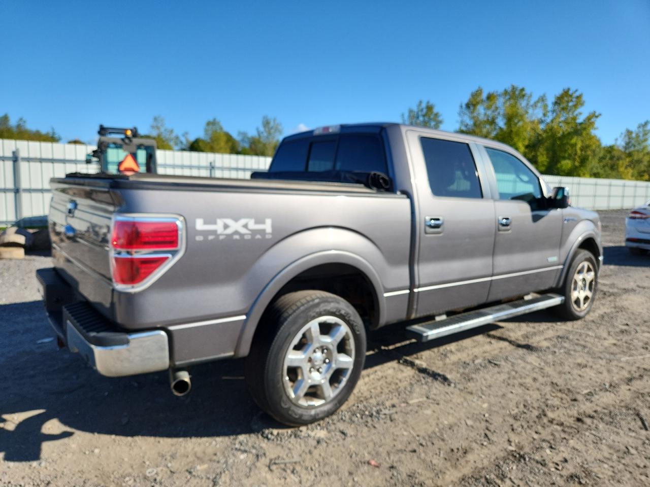 Ford F-150 Supercrew Image 5