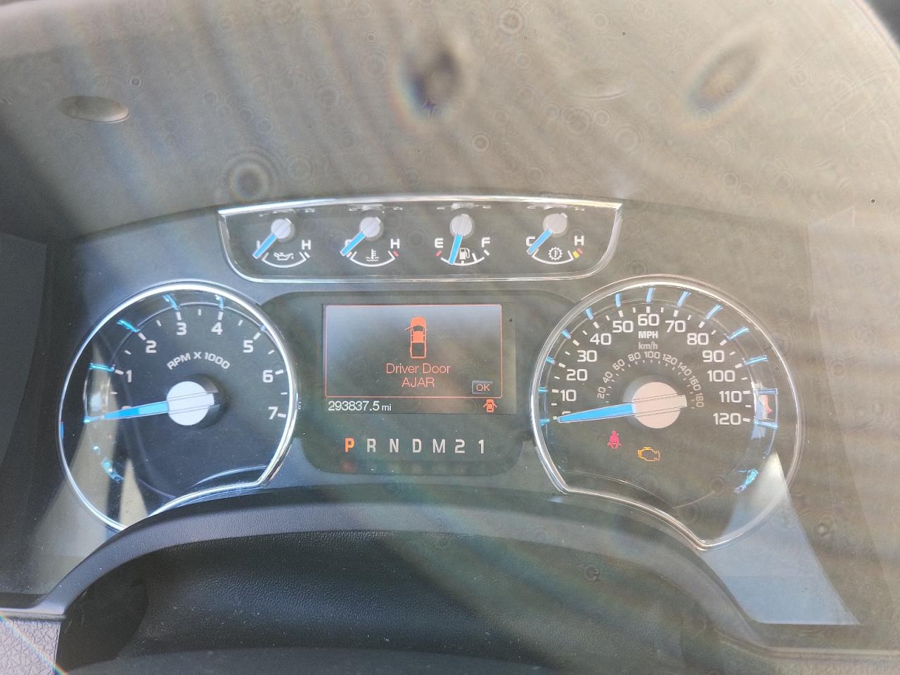 Ford F-150 Supercrew Image 2