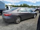 Toyota Camry Le Image 6