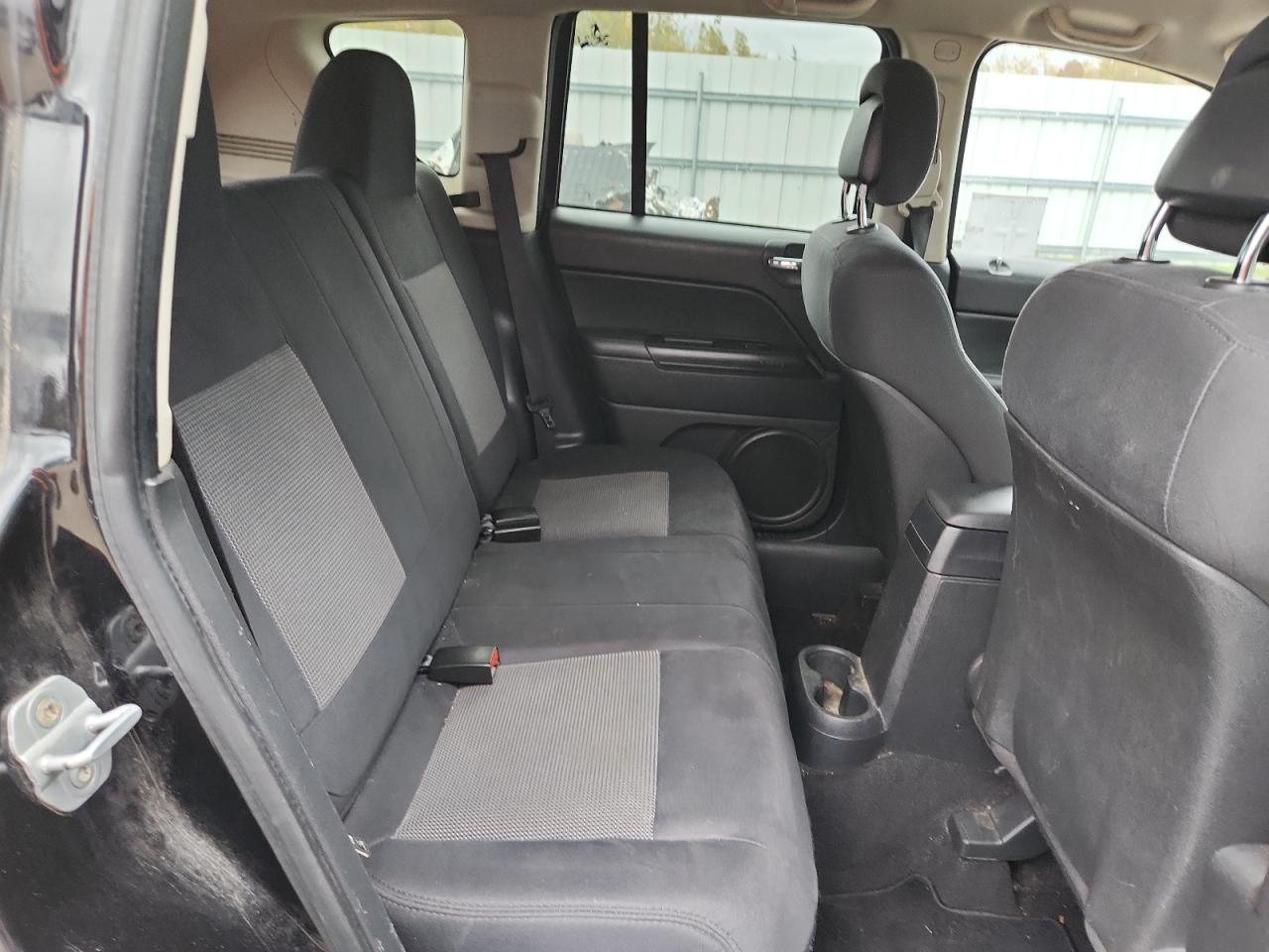 Jeep Compass Sport Image 5