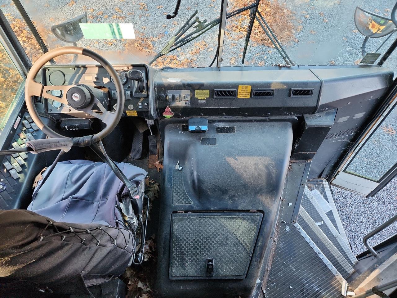 Thomas School Bus Image 9