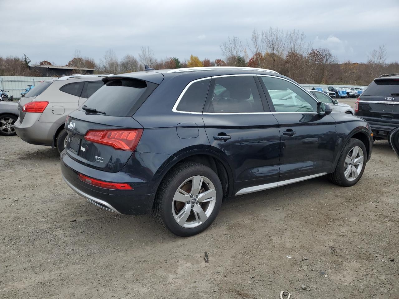 Audi Q5 Premium Plus Image 10