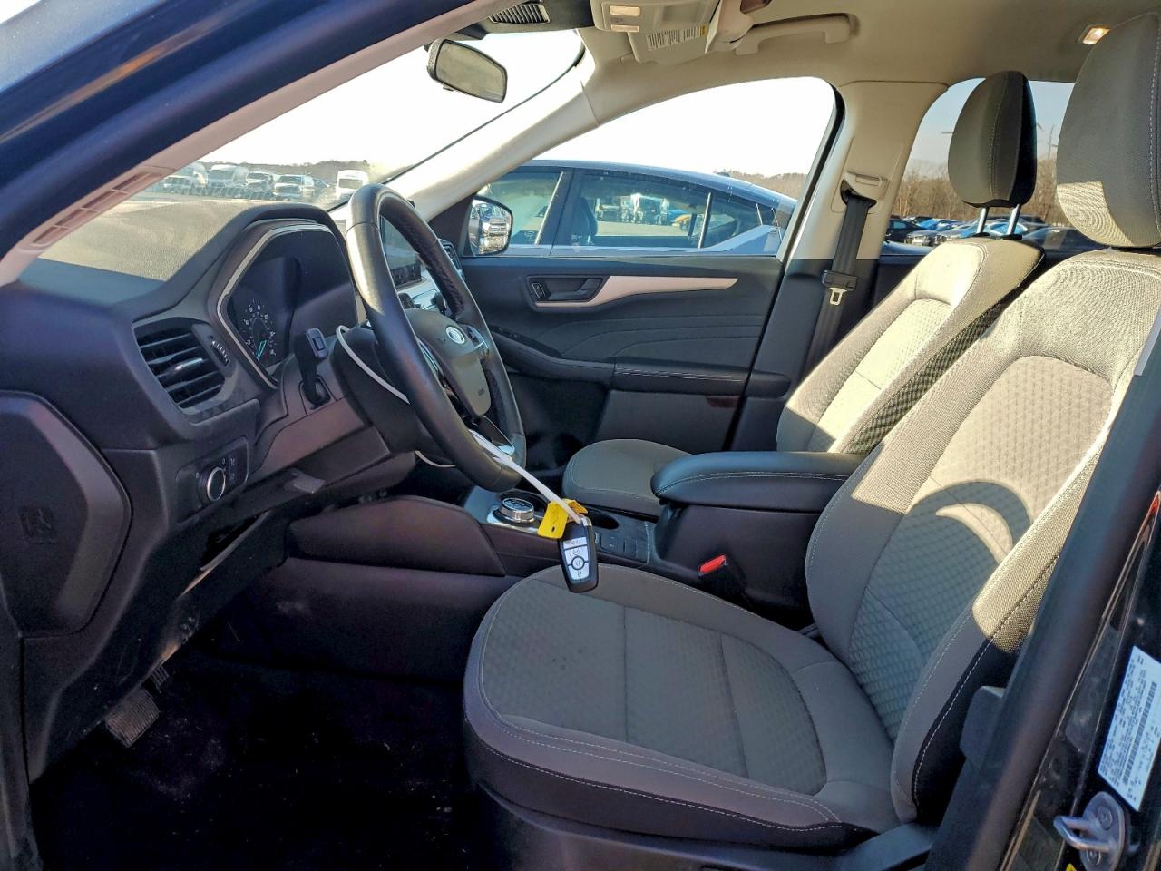 Ford Escape Se Image 11