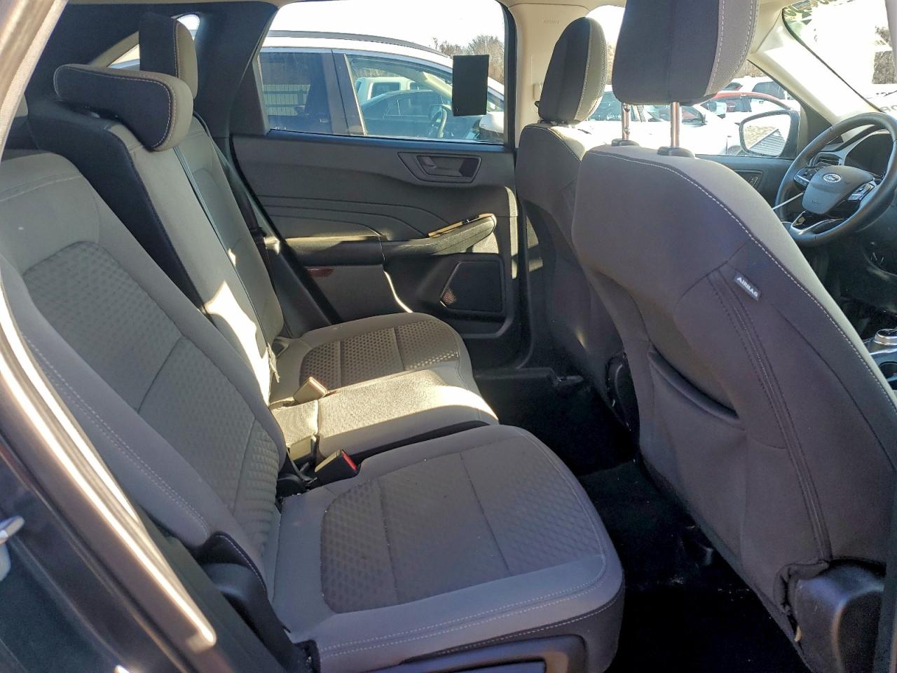 Ford Escape Se Image 4