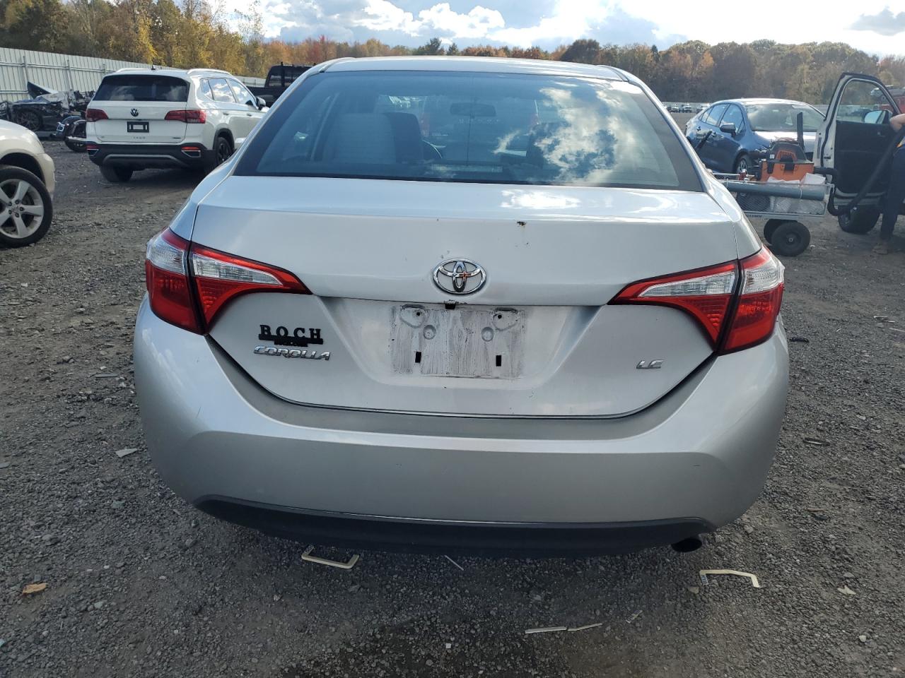 Toyota Corolla L Image 12