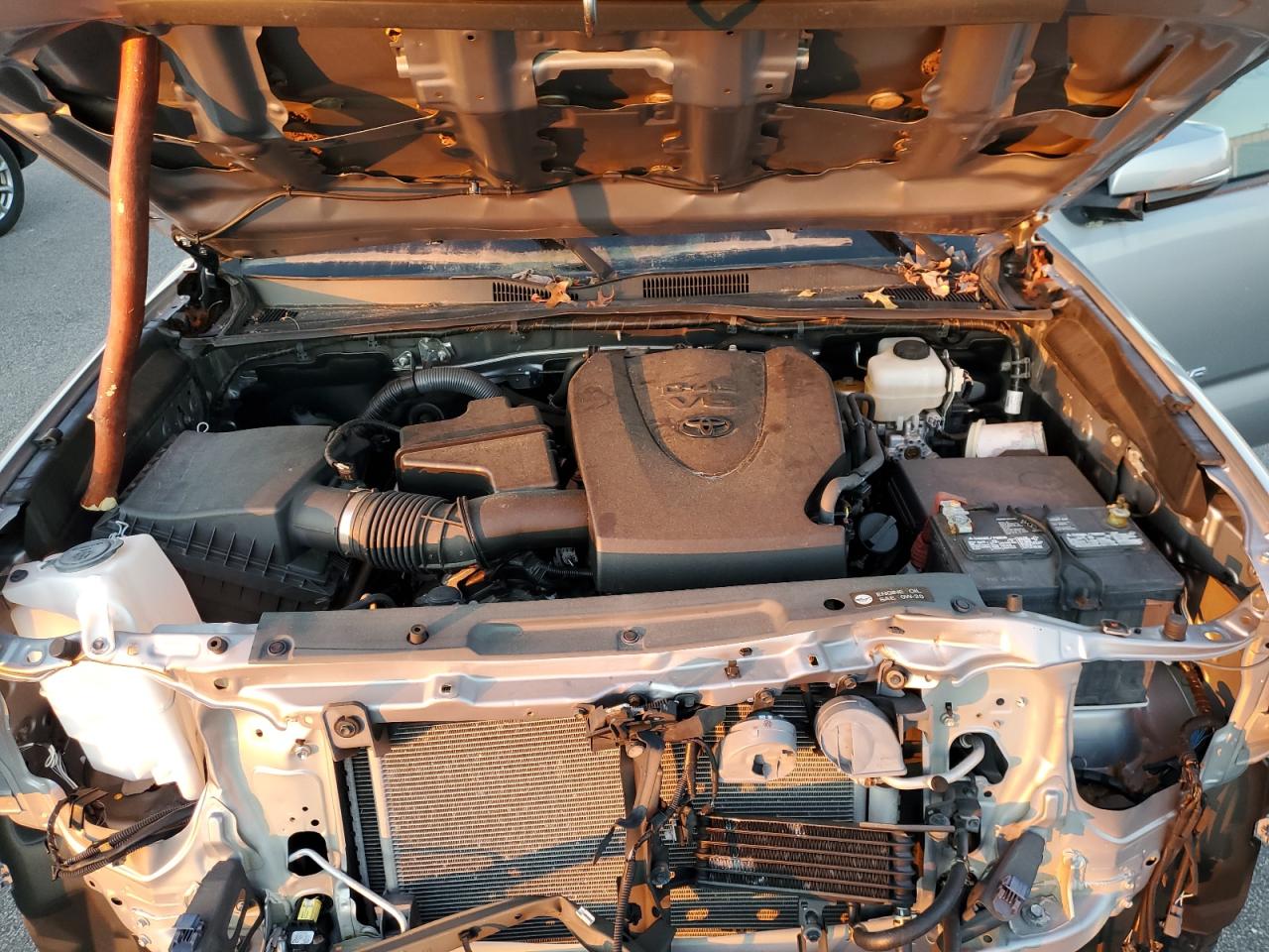 Toyota Tacoma Double Cab Image 12