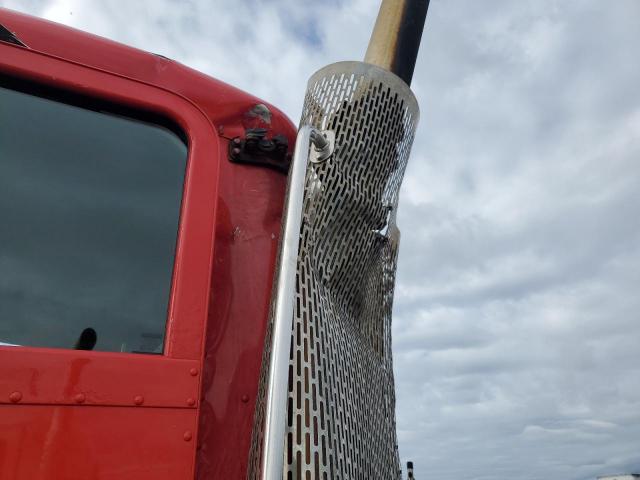 Peterbilt 388 Image 8