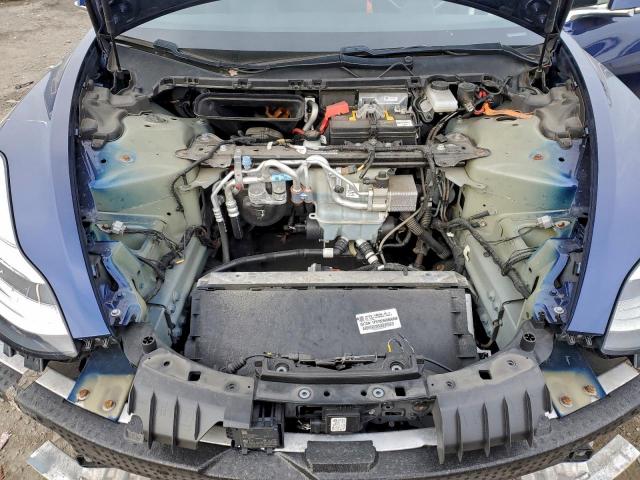 Tesla Model 3 Image 7