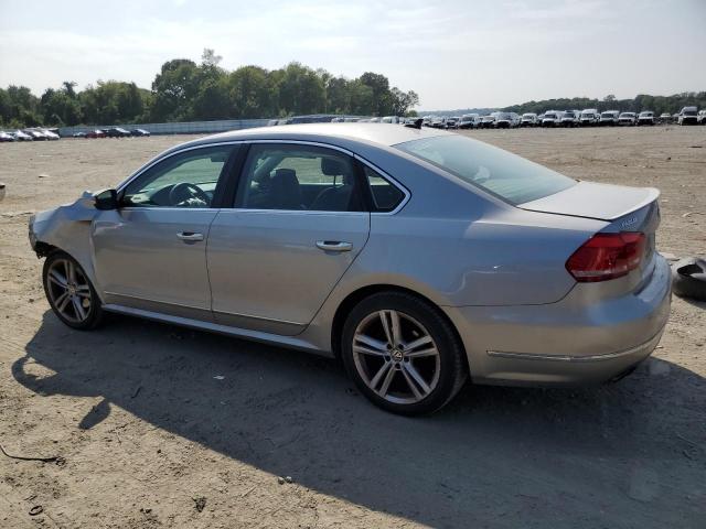 Volkswagen Passat Sel Image 2