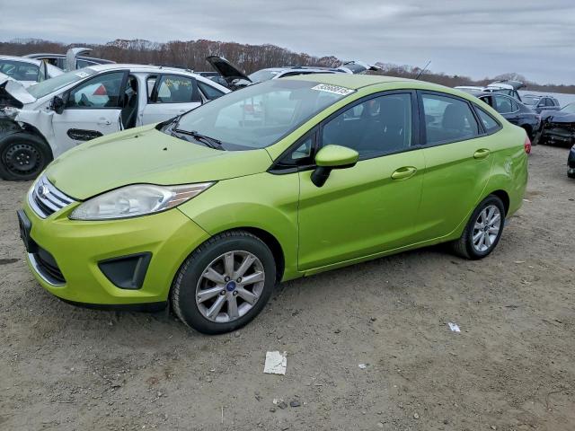 Salvage Ford Fiesta