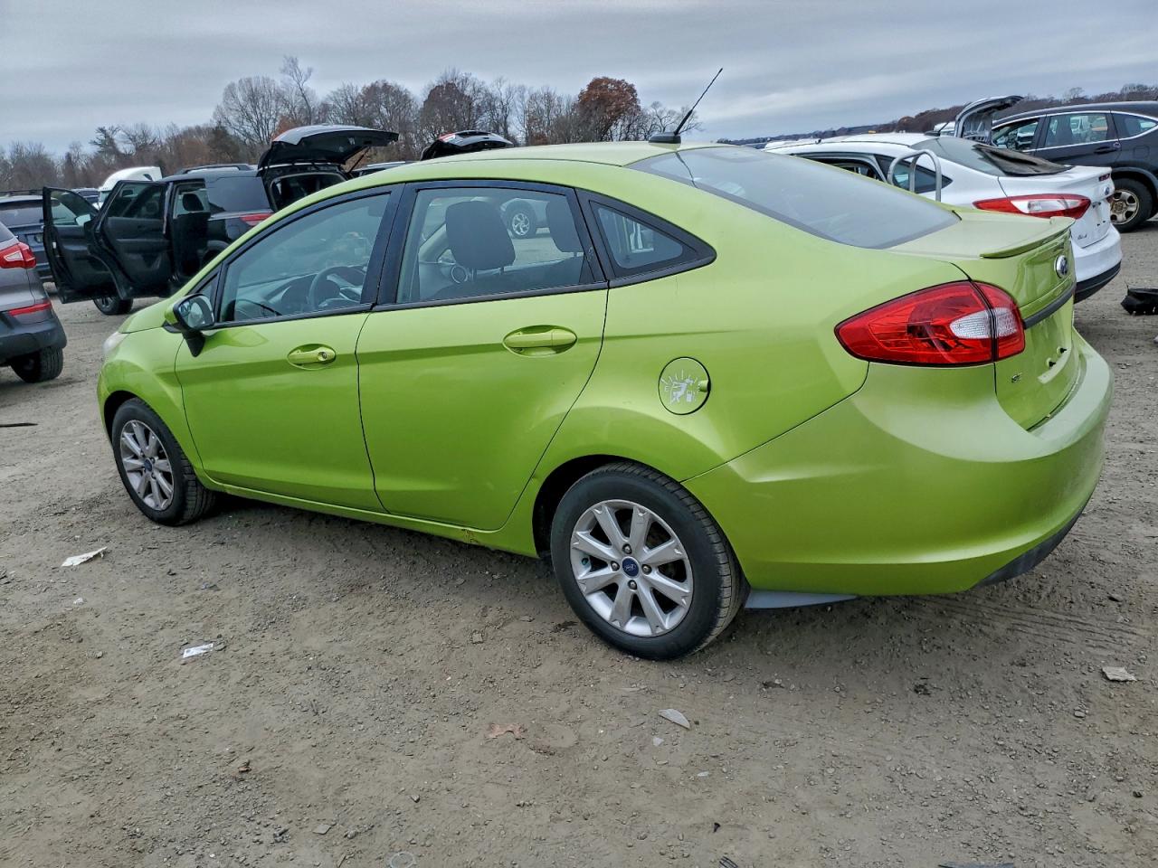 Ford Fiesta Se Image 9