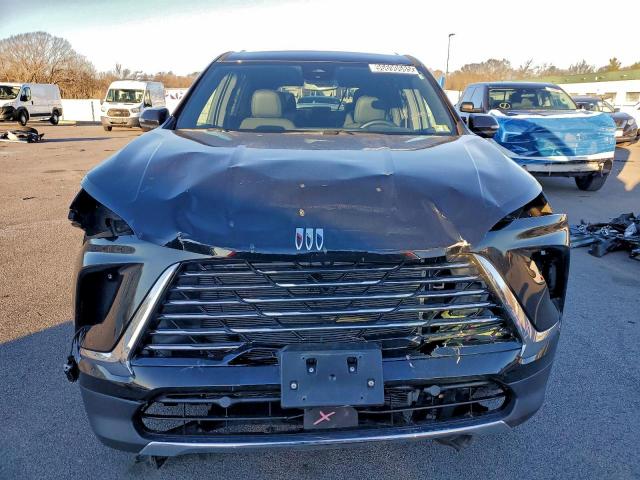 Buick Enclave Preferred Image 4