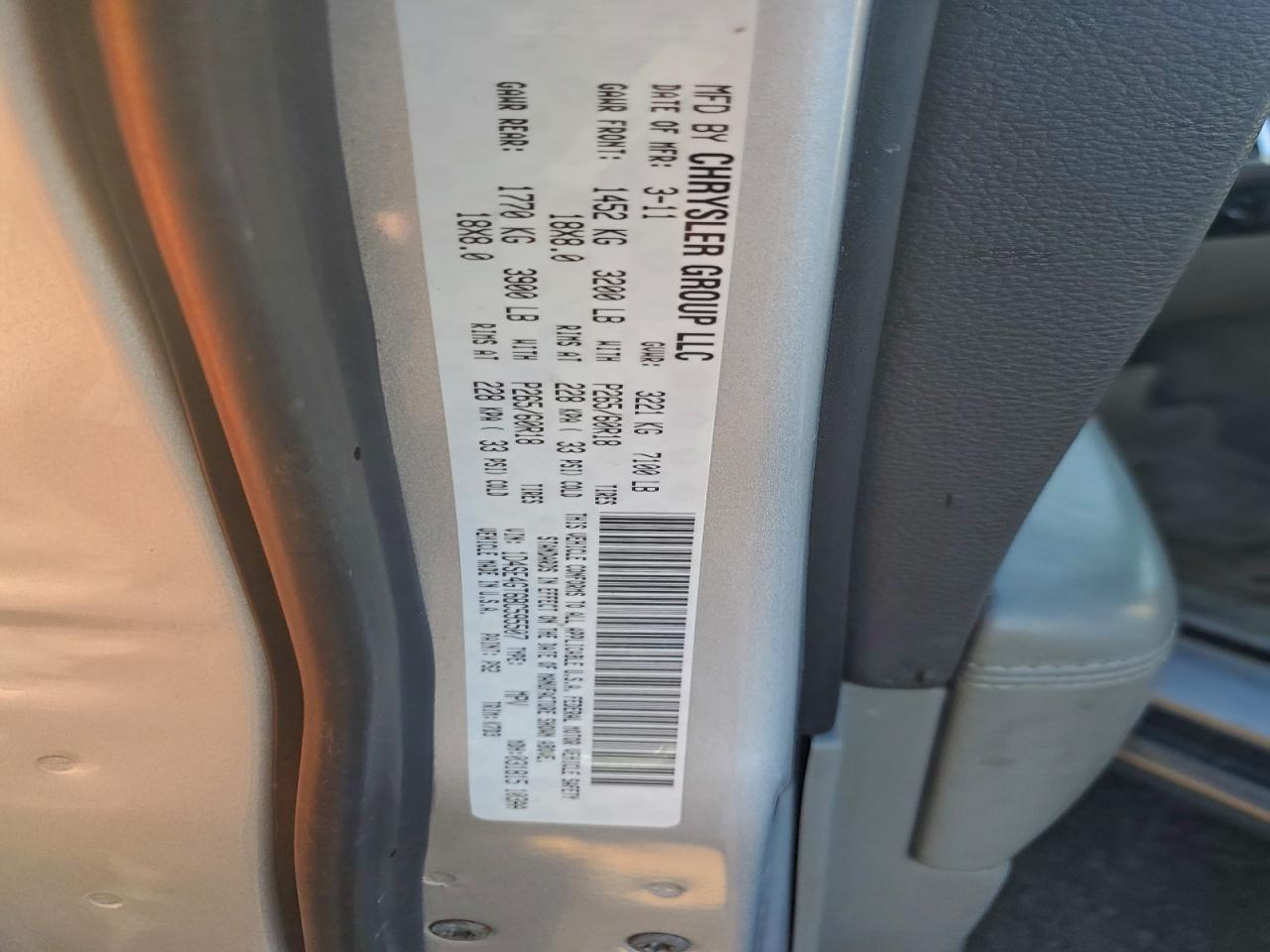 Dodge Durango Crew Image 11