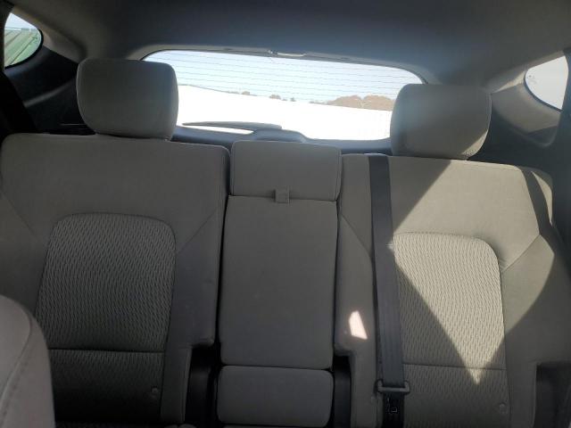 Hyundai SANTA FE Image 8