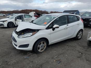  Salvage Ford Fiesta