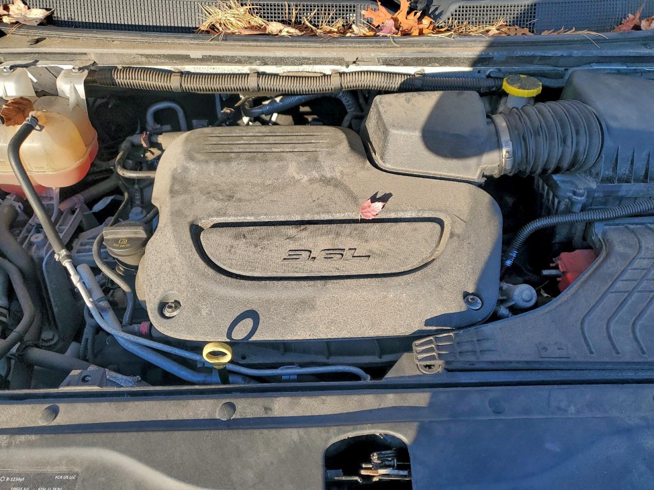 Chrysler Pacifica Limited Image 7