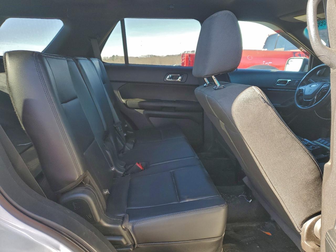 Ford Explorer Police Interceptor Image 13