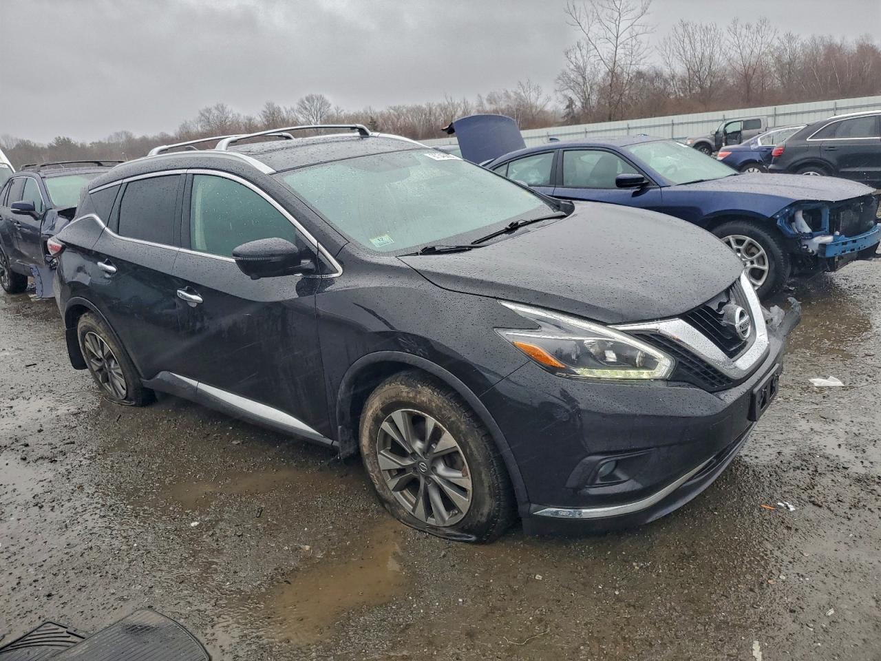 Nissan Murano S Image 3