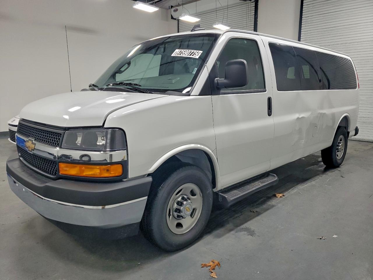 Chevrolet Express Lt Image 1