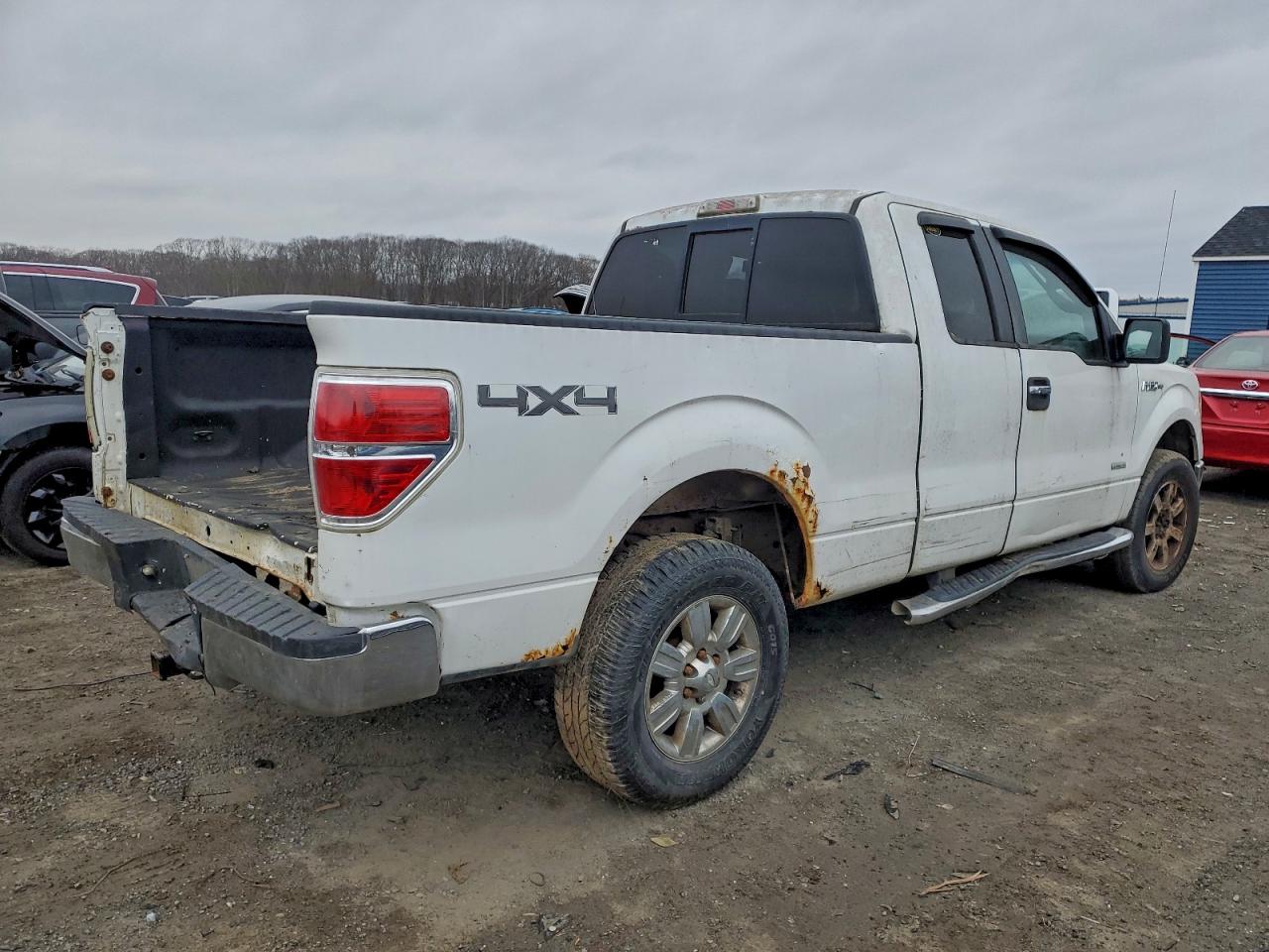 Ford F-150 Super Cab Image 7