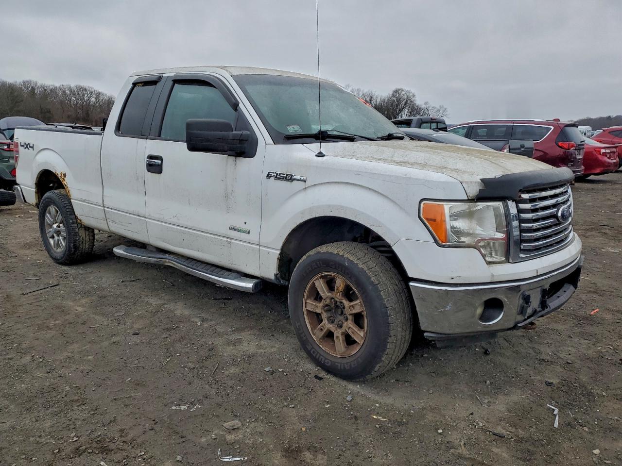Ford F-150 Super Cab Image 8