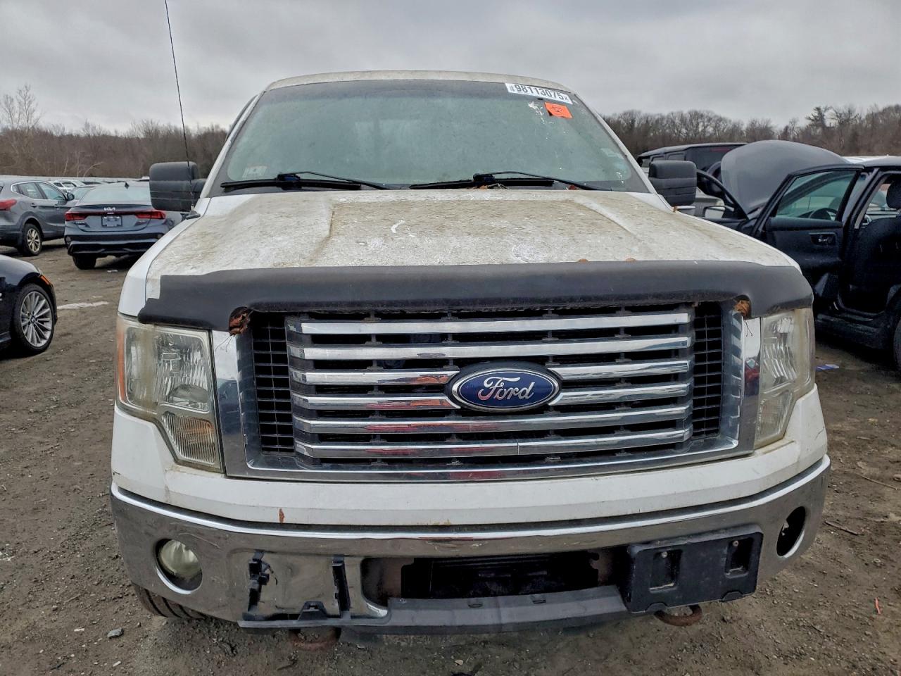 Ford F-150 Super Cab Image 2