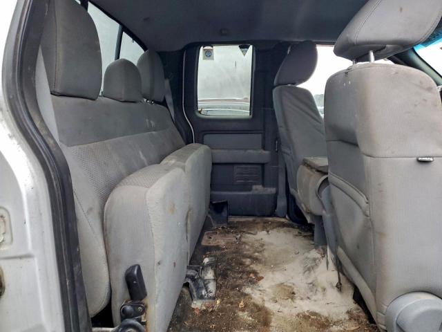 Ford F-150 Super Cab Image 11