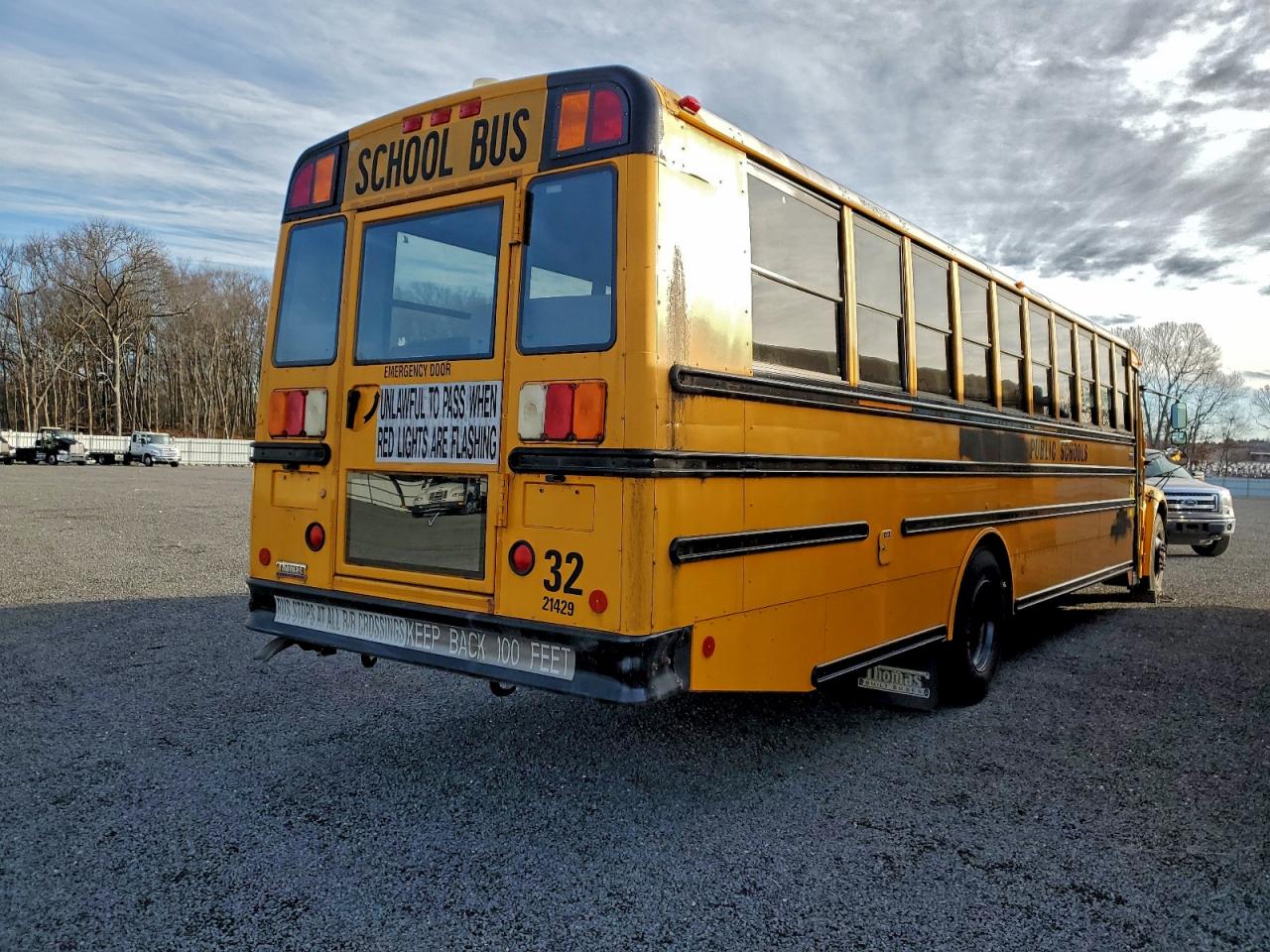 Freightliner Saf-t-line B2b Image 4