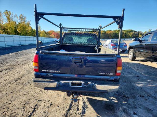 Chevrolet Silverado K1500 Image 8