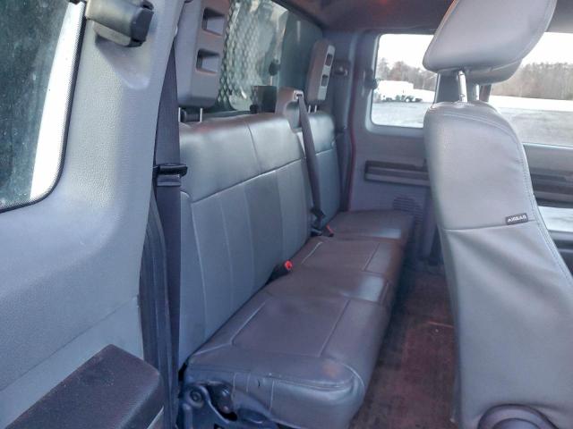 Ford F-450 Super Duty Image 8