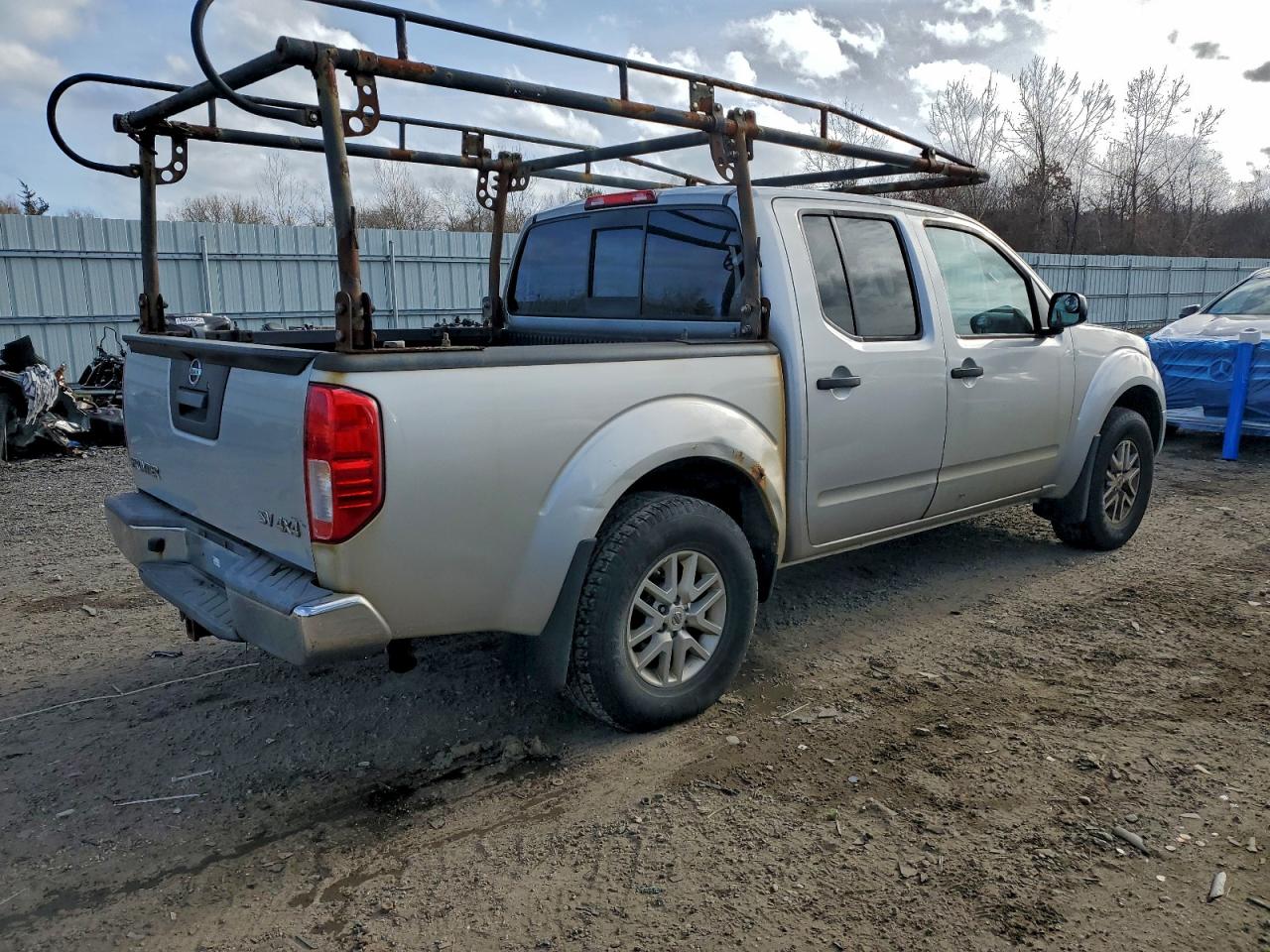 Nissan Frontier S Image 4