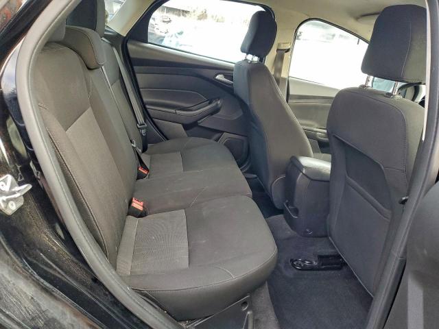 Ford Focus Se Image 6