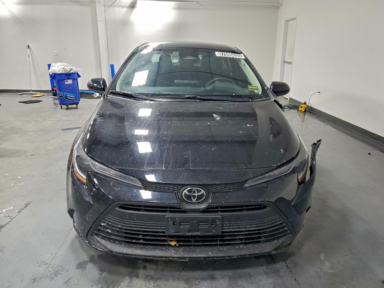 Toyota Corolla Le Image 12