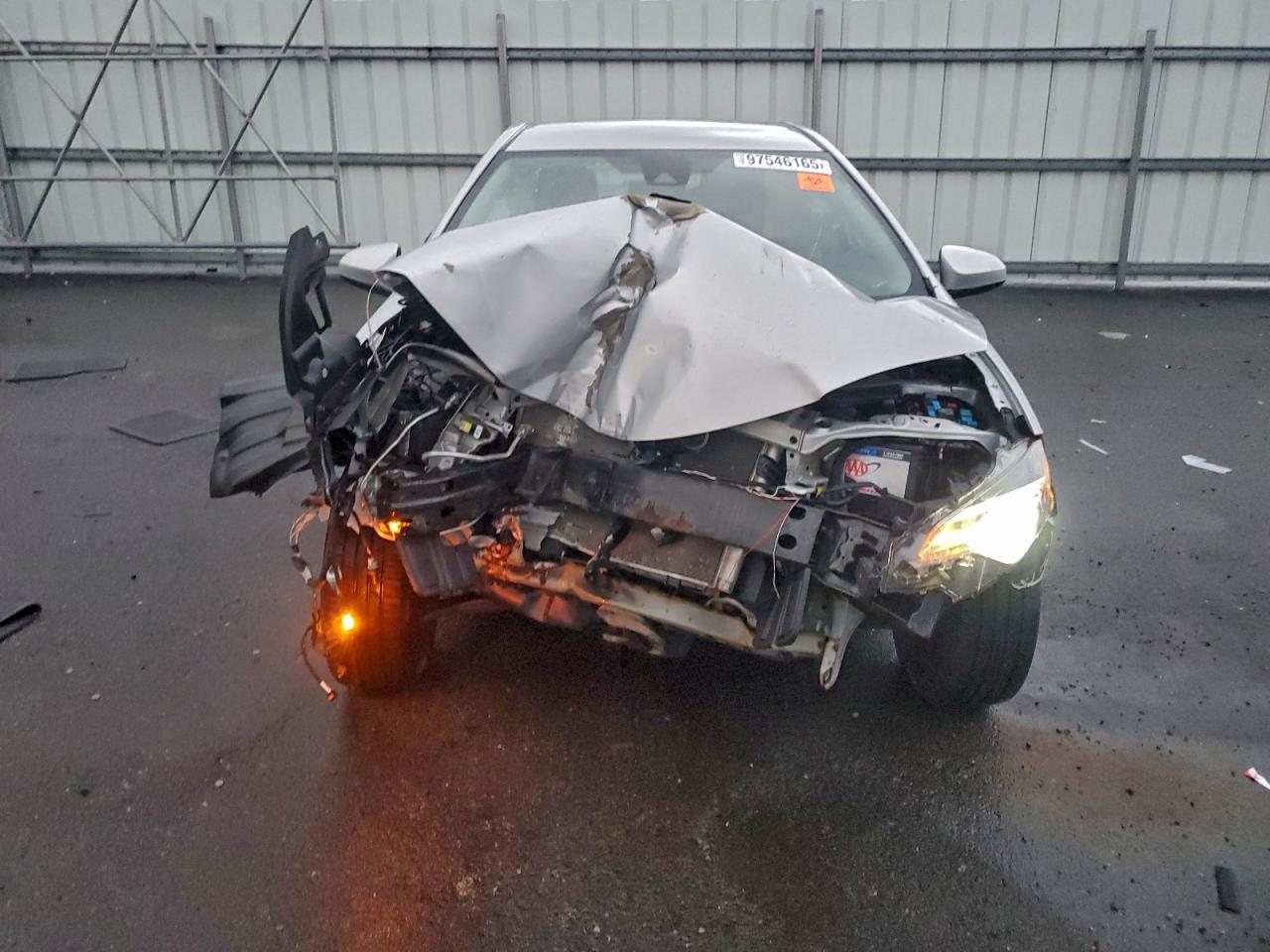 Toyota Corolla L Image 3