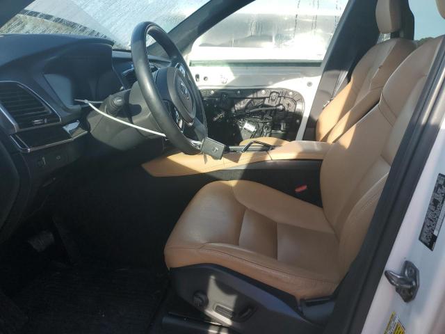 Volvo XC90 T6 Image 2