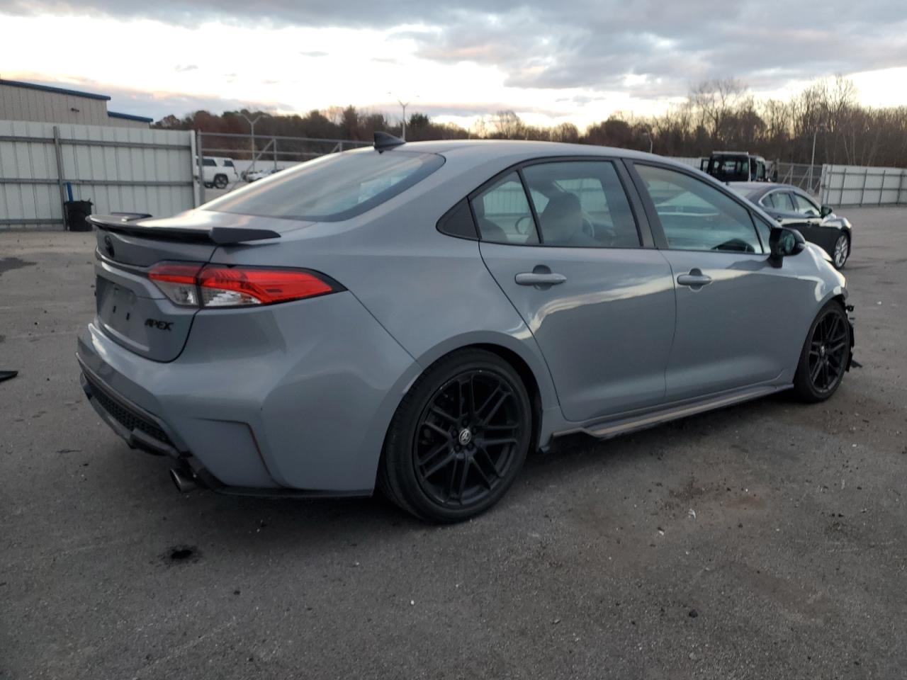 Toyota Corolla Se Image 10